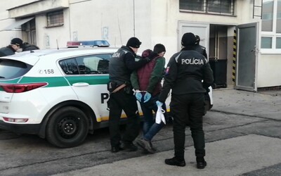 „A tak sme ho zatkli,“ baví sa slovenská polícia na Maďarovi. Prišiel za nimi, lebo si myslel, že o ňom nič nevedia