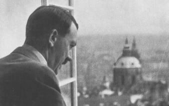„Během několika let bude tvář Prahy čistě německá.“ Hitler snil o demolici Petřína, jak chtěl změnit Prahu?