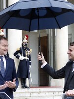 „Ďakujem za jednoduchosť,“ povedal Matovičovi prezident Macron, keď mu vysvetľoval, ako sa nechal ostrihať mladšou dcérkou