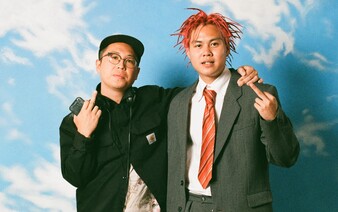 „Jako malý jsem viděl, jak táta nažehluje fejky,“ říká režisér prvního českého viet-filmu Dužan Duong