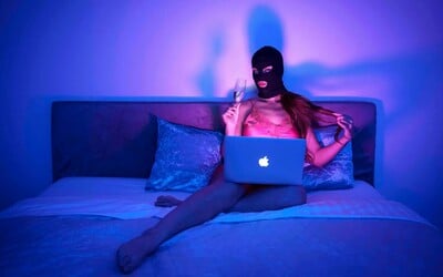 „Jsem jako terapeutka, ale nahá.“ Nový dokument ukazuje, jak vypadá realita tvůrkyň z OnlyFans
