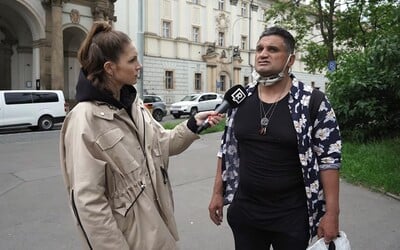 „Koronavirus je výmysl!“ Co všechno nám řekli lidé v ulicích Prahy? (Anketa)
