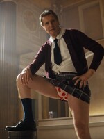„Nejlepší komedie této dekády,“ píší kritici. Reboot Bláznivé střely sbírá fantastické recenze