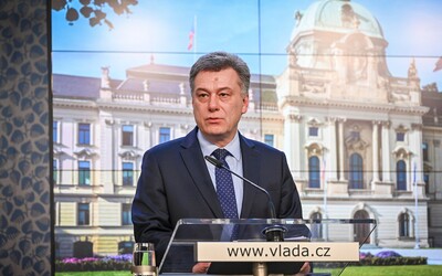 „Není to tak černobílé,“ říká ministr spravedlnosti o případu znásilňované dívky, který otřásl Českem