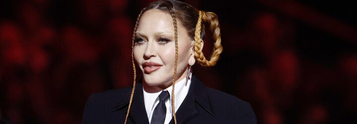 „Politicky nekorektné. Prepáčte.“ Madonna počas koncertu povedala vozičkárovi, aby sa postavil. Následne sa mu ospravedlnila