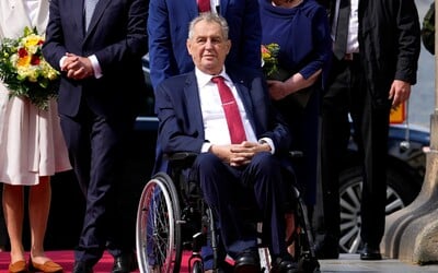 „Pořád jsem ještě malátný a unavený.“ Miloš Zeman po operaci opustil nemocnici
