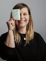 „Ženy často volí mezi kvalitními vložkami a večeří.“ Menstruační chudoba v Česku ohrožuje alarmující počet lidí