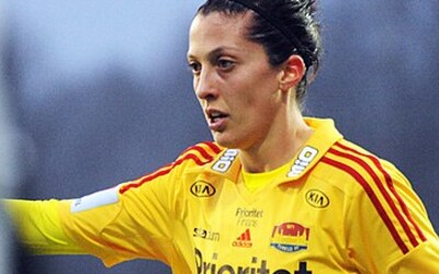 „Zkazilo to jeden z nejšťastnějších dnů mého života.“ Nevyžádaný polibek na fotbalovém mistrovství světa žen řeší soud