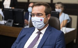 „A žiaľ, necítim sa úplne zdravo“ – Minister zdravotníctva Marek Krajčí je opäť v karanténne