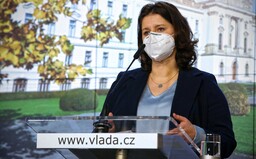 „Ani druhá světová válka nezpůsobila to, co covid,“ řekla Maláčová. Poslanec ODS ji vyzval k omluvě