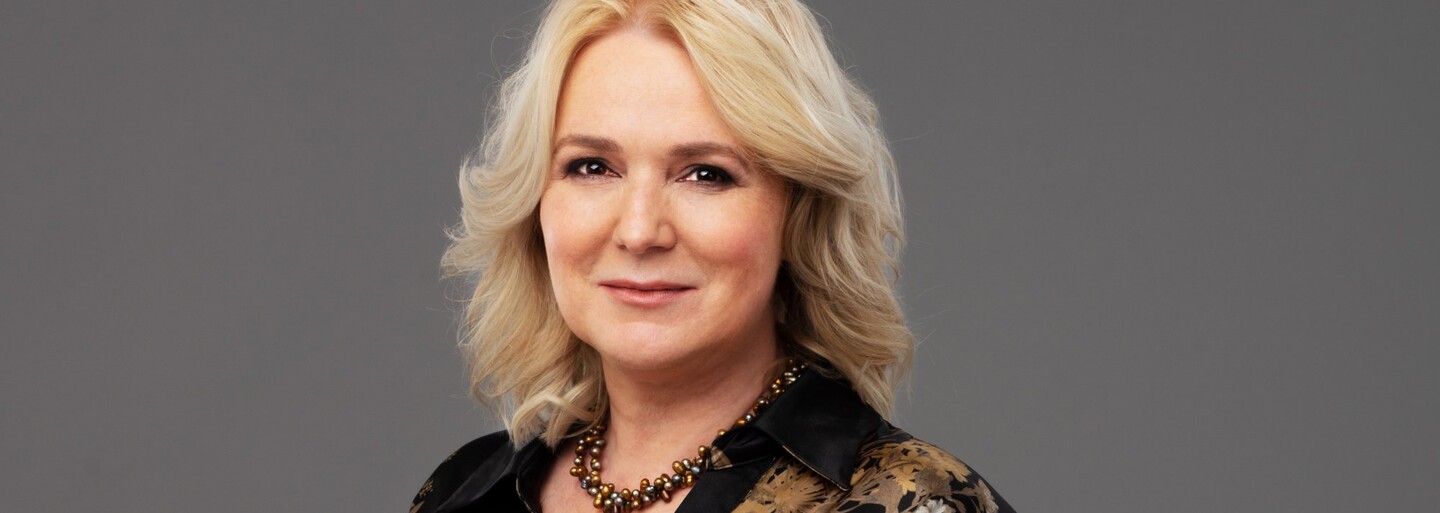 „Dělá z vojáků bezmozky.“ Jana Černochová reagovala na Babišovy billboardy