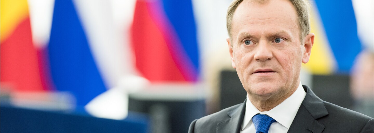 „Polsko může vystoupit z EU dřív, než se zdá,“ pohrozil premiér Tusk. Většina Poláků chce ale v Unii zůstat