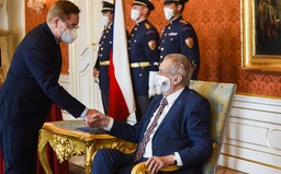 „Pozvěte hyeny,“ prohlásil prezident směrem k novinářům těsně před jmenováním nového ministra zdravotnictví
