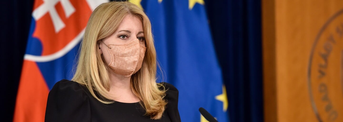 „Zuzano, bombardují nás,“ řekl dnes do telefonu Zuzaně Čaputové ukrajinský prezident. Slovensko žádá o pomoc