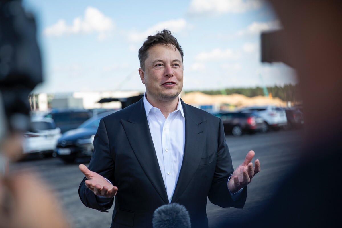 Elon Musk je momentálne najbohatším mužom planéty.