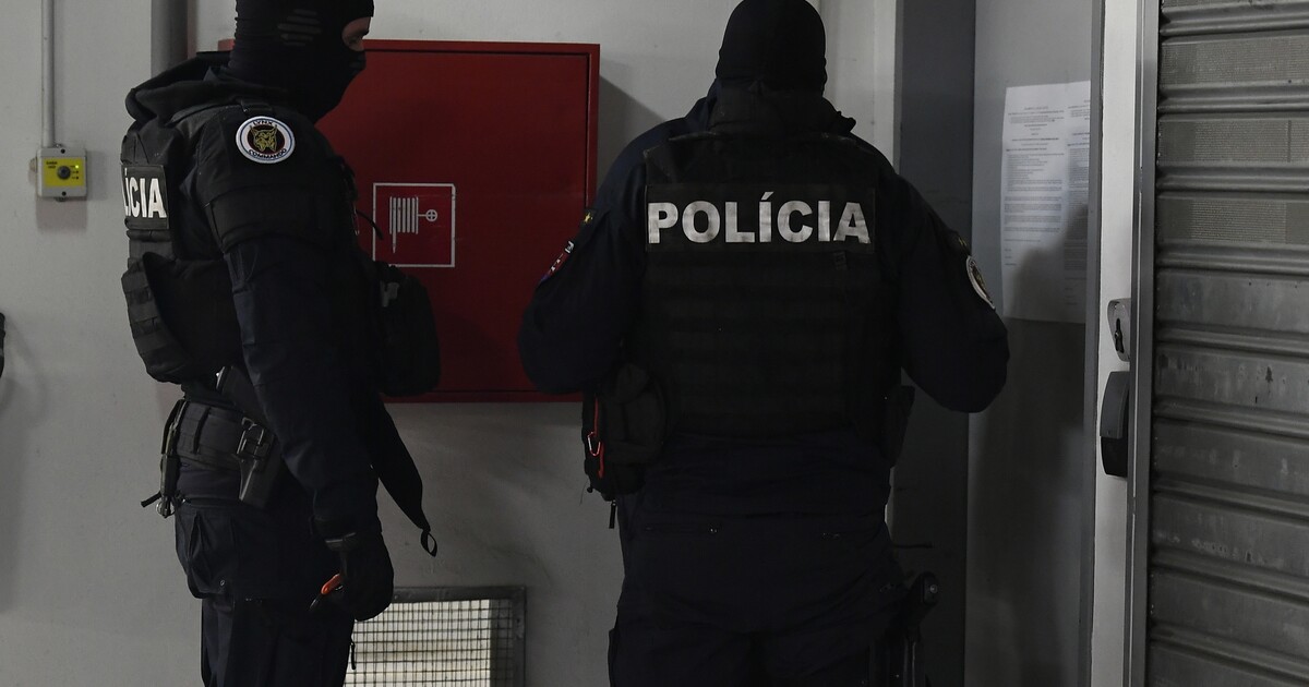 Velké zatýkání na Slovensku: Kriminální agentura zadržela bývalého policejního prezidenta z Ficovy éry a kandidáta Smeru Gašpara