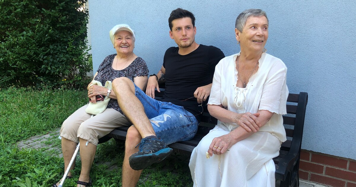 Levný nájem výměnou za pokec s babi a dědou. Praha 6 nabízí speciální studentské bydlení za pět tisíc