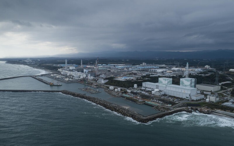 Z Fukušimy vypustí do moře tuny radioaktivní vody.