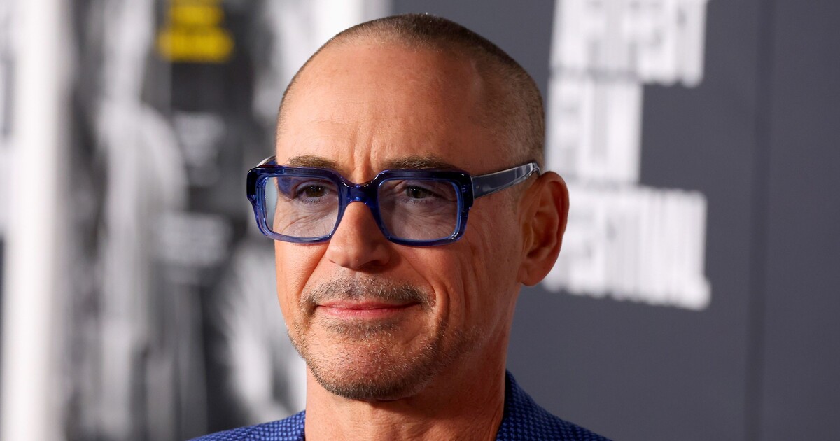 Iron Man v Hitchcockově klasice? Robert Downey Jr. chystá remake jednoho z nejlepších filmů všech dob