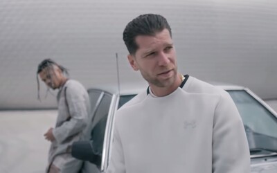 Cílem života není být zaměstnaný a honit se za penězi, vzkazuje Majk Spirit. Brzy vydá nové album.