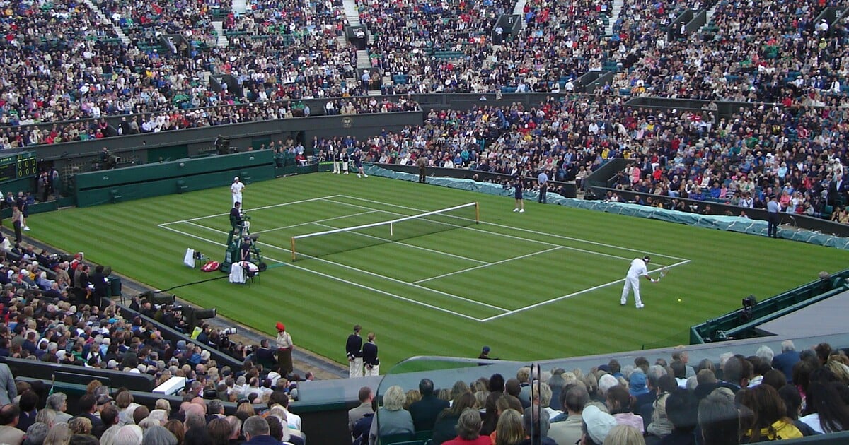 Wimbledon povolí účast ruským a běloruským tenistům*kám. Musí ale být „neutrální“