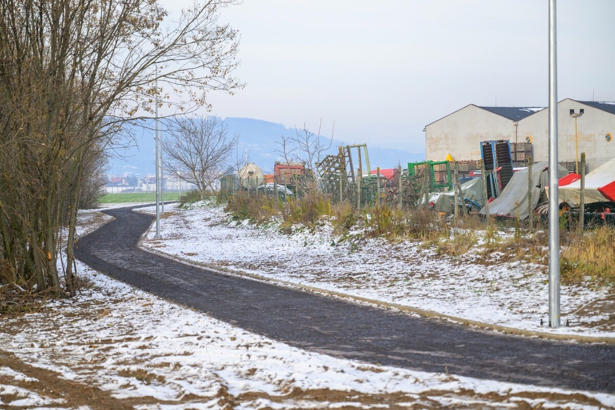 Na snímke cyklochodník počas výstavby v Prešove 25. novembra 2024.