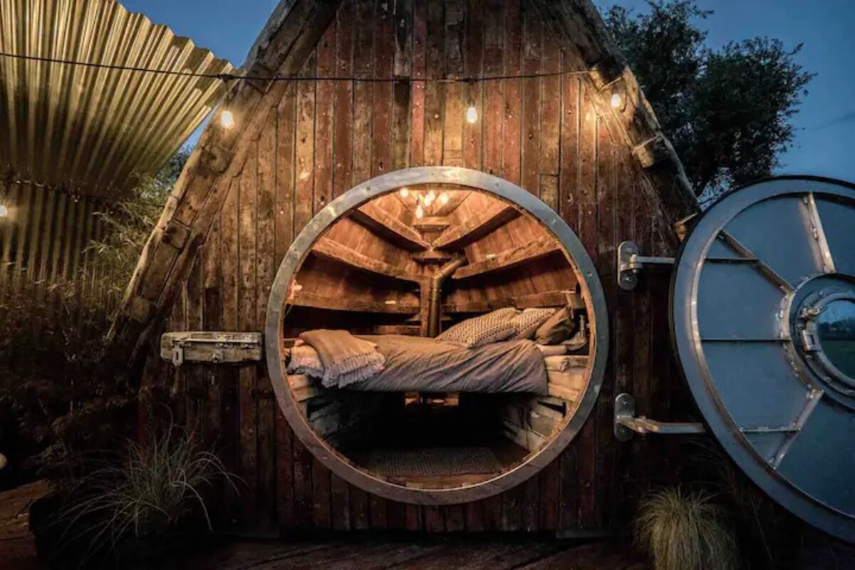 airbnb, anglicko