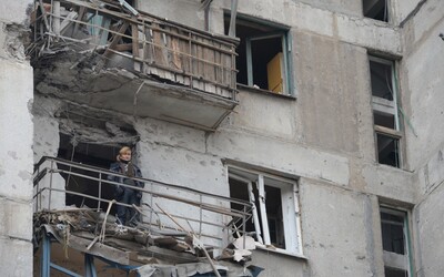 Válka na Ukrajině: Rusové ostřelovali porodnici i rehabilitační centrum pro veterány nedaleko Kyjeva.