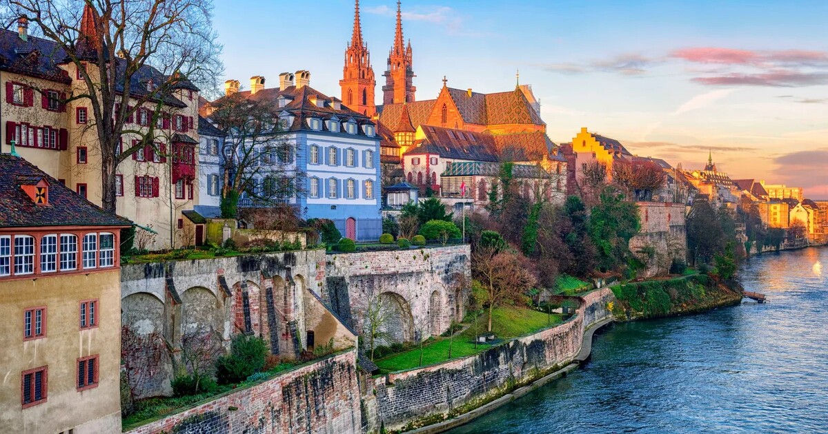 Toto jsou v roce 2025 nejbezpečnější země světa. V jedné policie ani nenosí zbraně