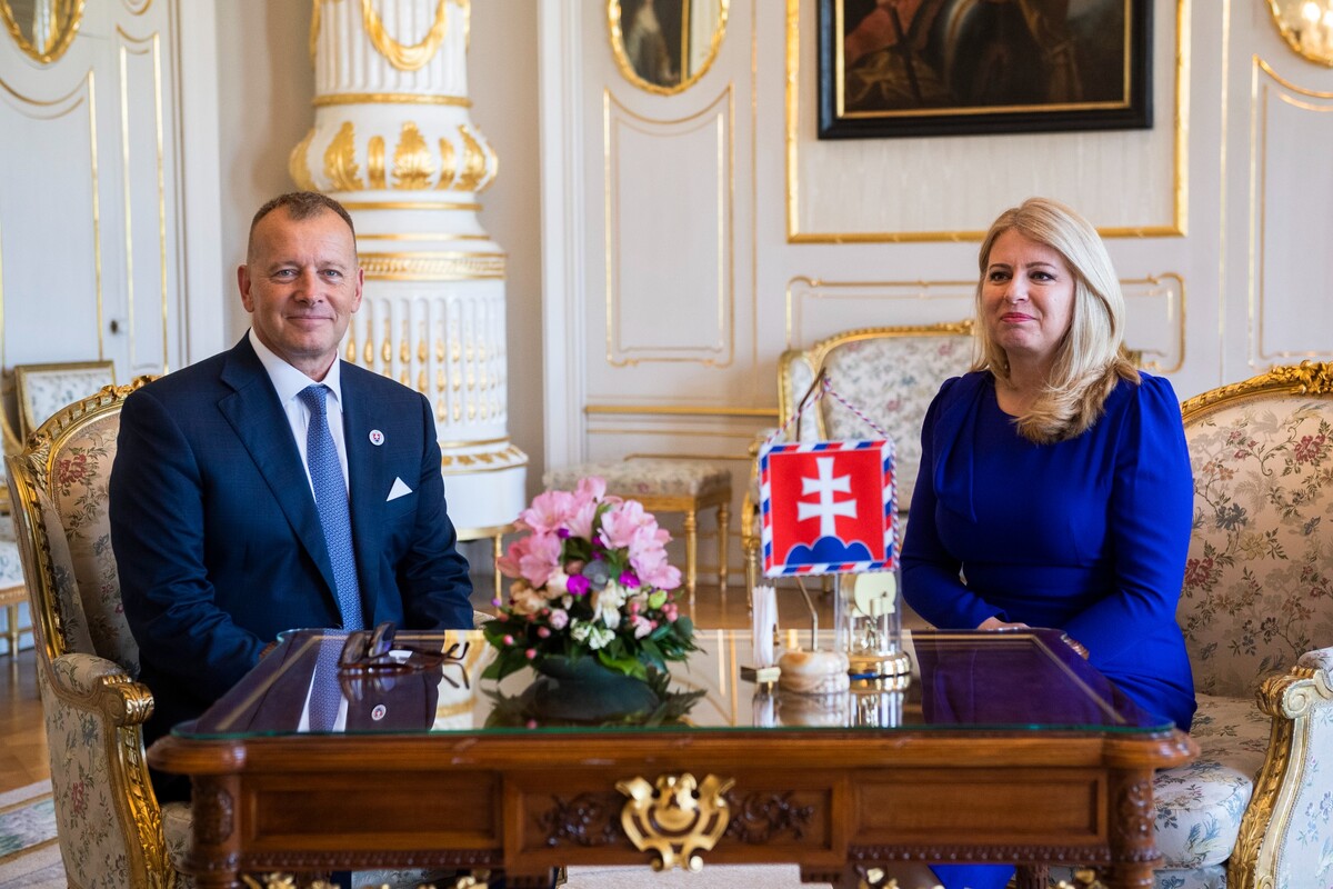 Boris Kollár a Zuzana Čaputová počas stretnutia v Prezidentskom paláci.