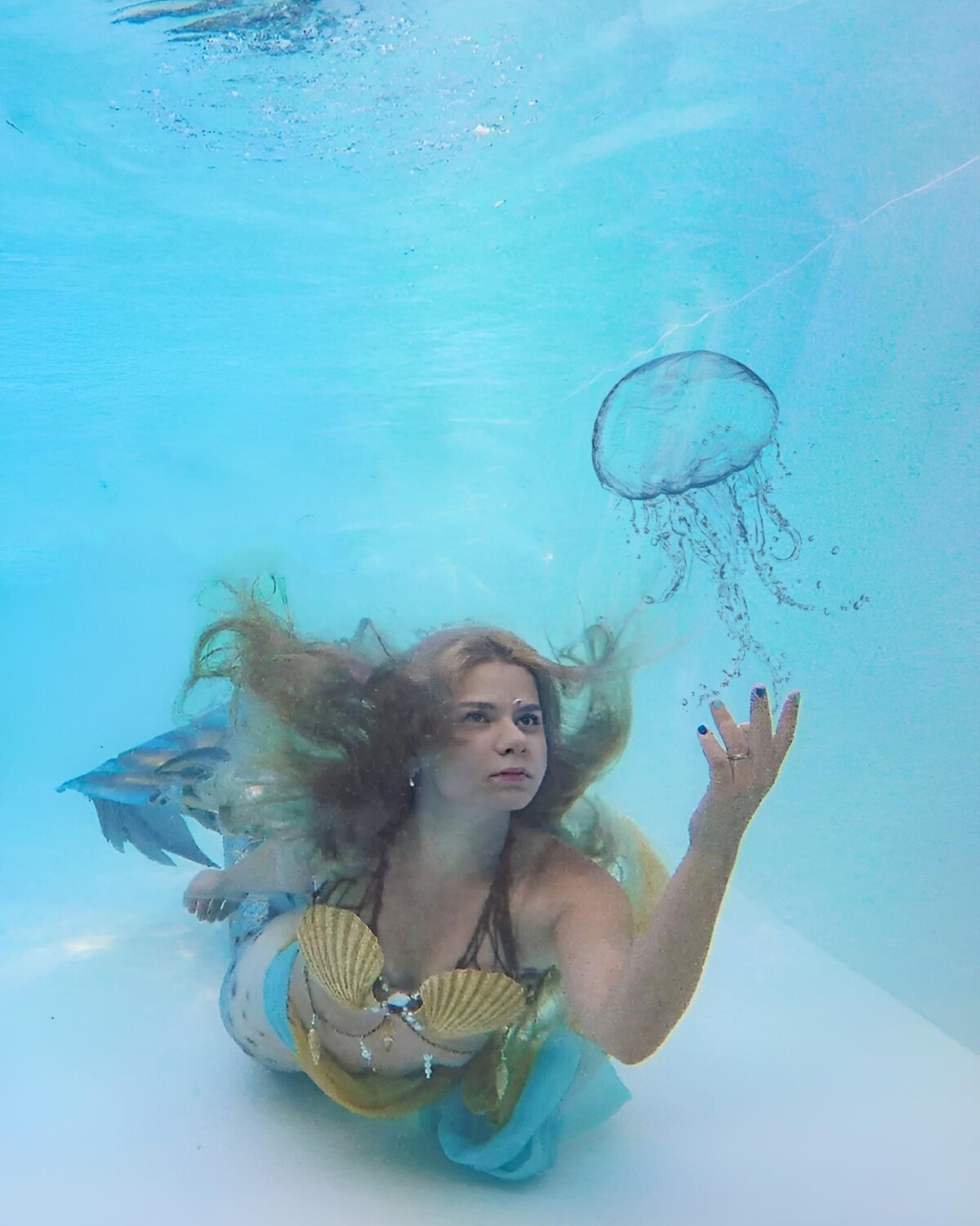 Perla Mareena pod vodou.
