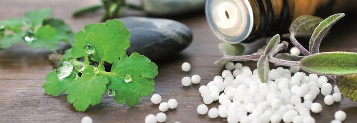 Otrasné šarlatánske praktiky: Balada o homeopatii