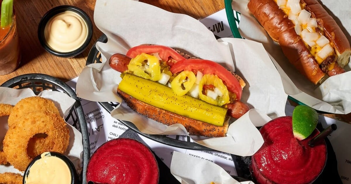 Kam o víkendu na jídlo? V Praze zažiješ legendární hotdogový souboj nebo bezednou zmrzlinu