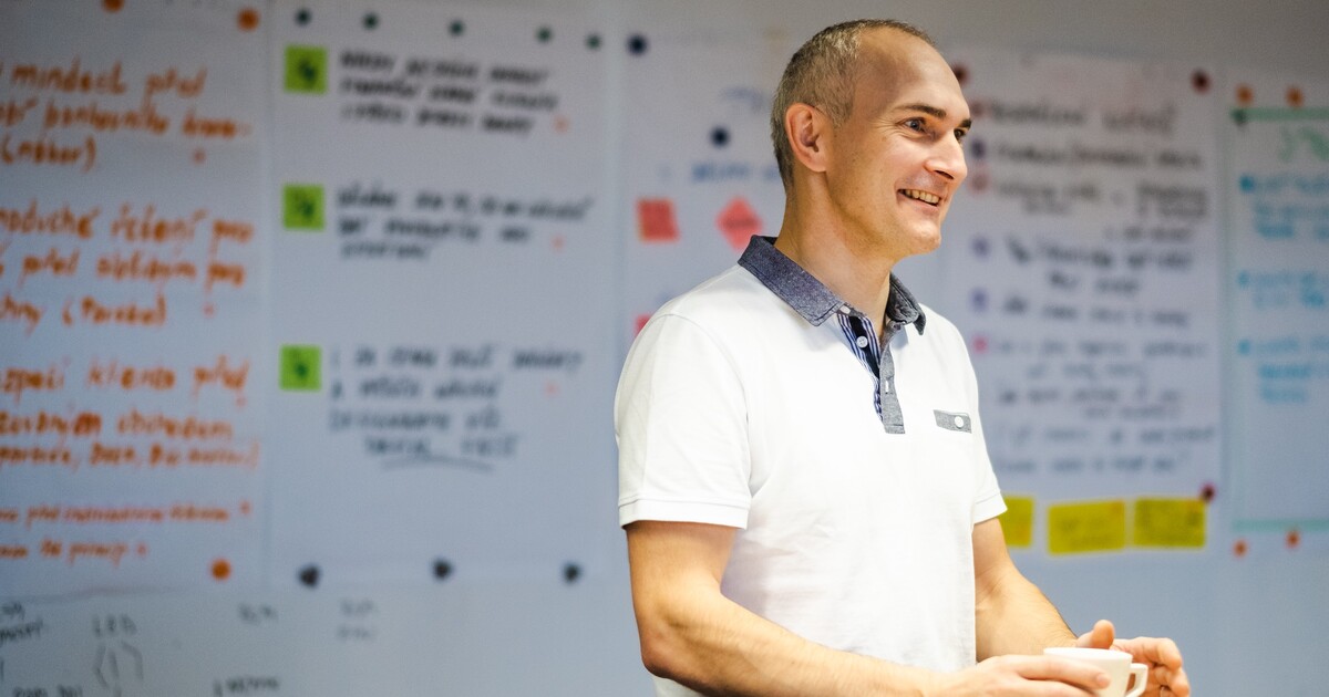 Používáš AI a tvoříš aplikace, které používají miliony lidí. Tohle může být pro ajťáky práce snů