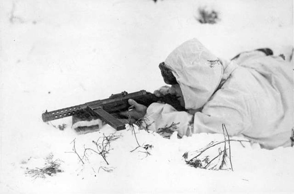 Fínsky vojak v období Zimnej vojny.