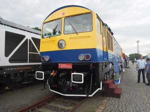 Jakpak se přezdívalo téhle dieselové lokomotivě řady 759?