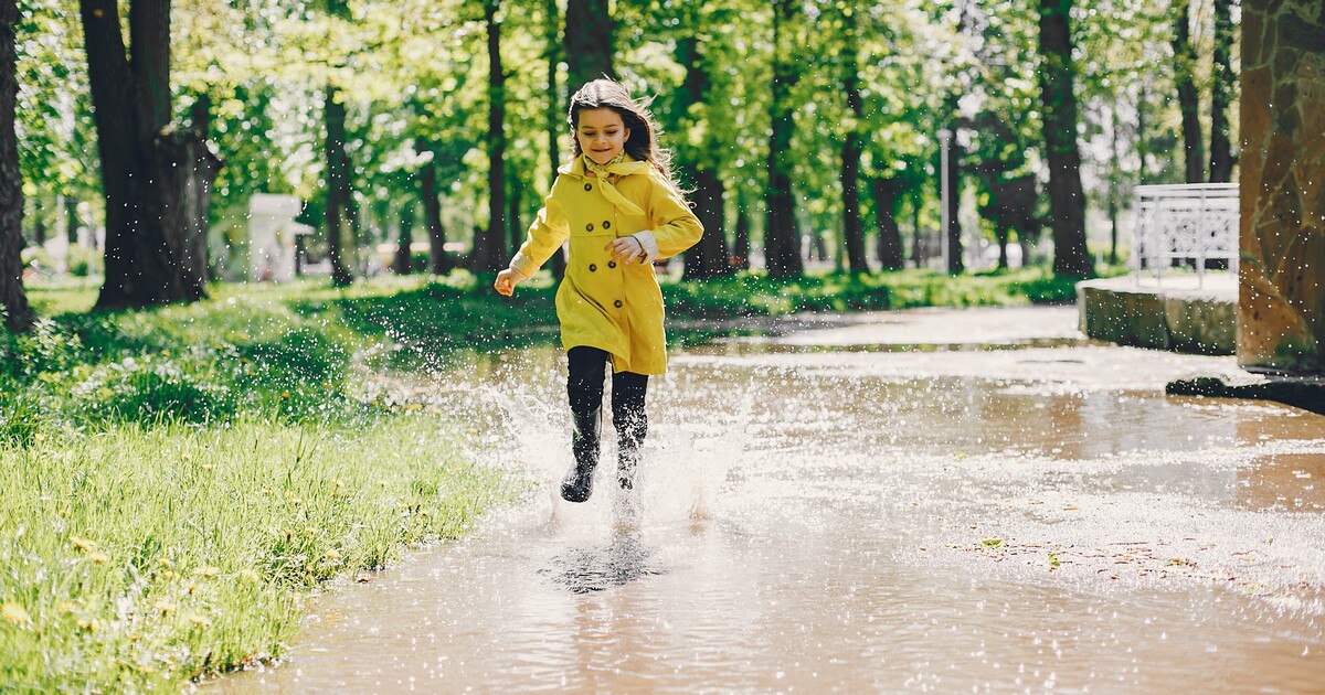 PŘEDPOVĚĎ: Česko zažije týden plný zvratů. Od deště a bouřek k tropickým teplotám