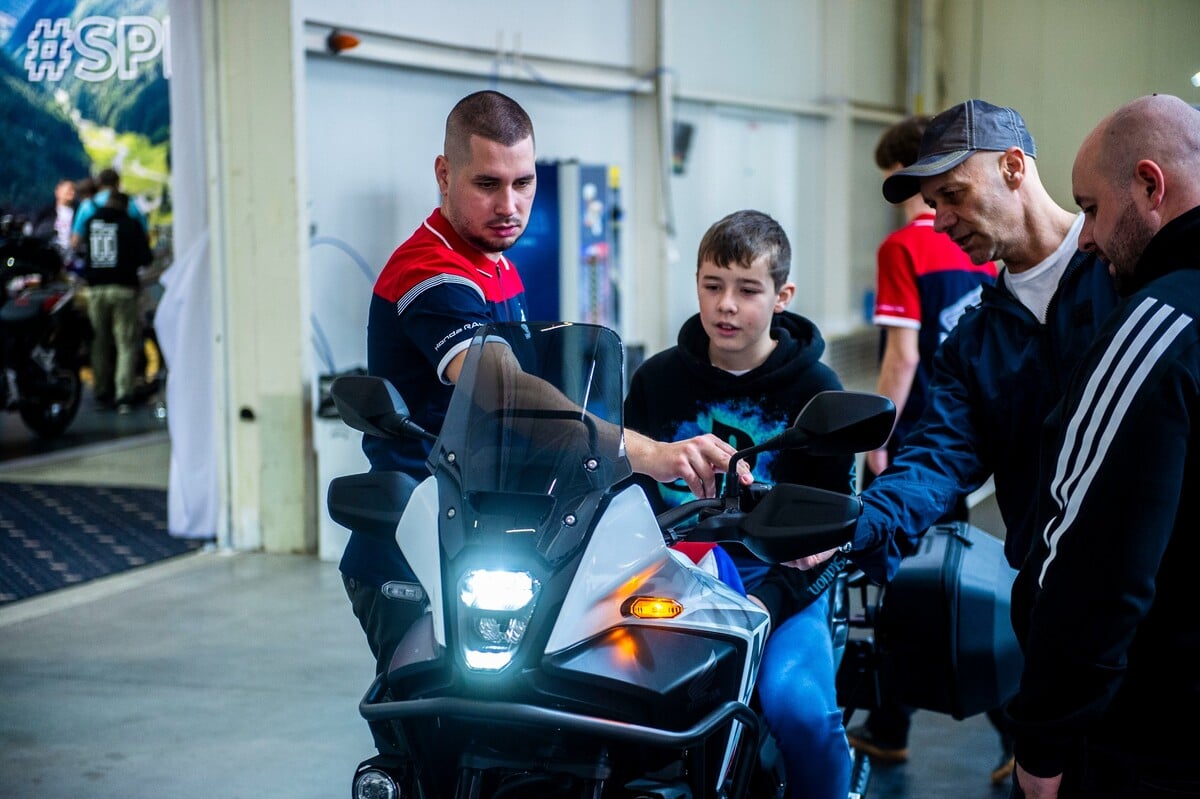 motocykel, výstava, incheba