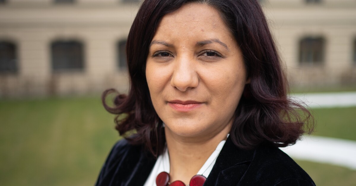 Romové žijí v paralelním světě. Problémy vyloučených lokalit jsou pro majoritu nepředstavitelné, říká vládní zmocněnkyně Fuková