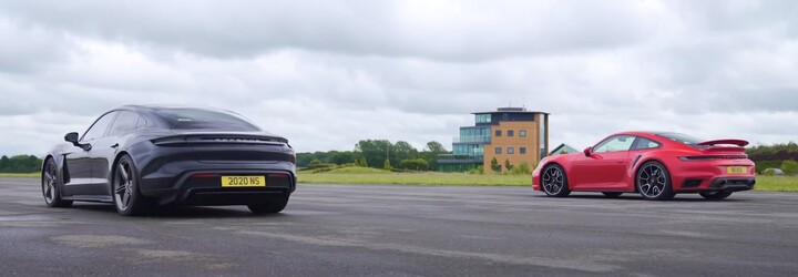 Súboj 911-ky Turbo S a Taycanu Turbo S dokázal, že benzínovým športiakom zďaleka neodzvonilo
