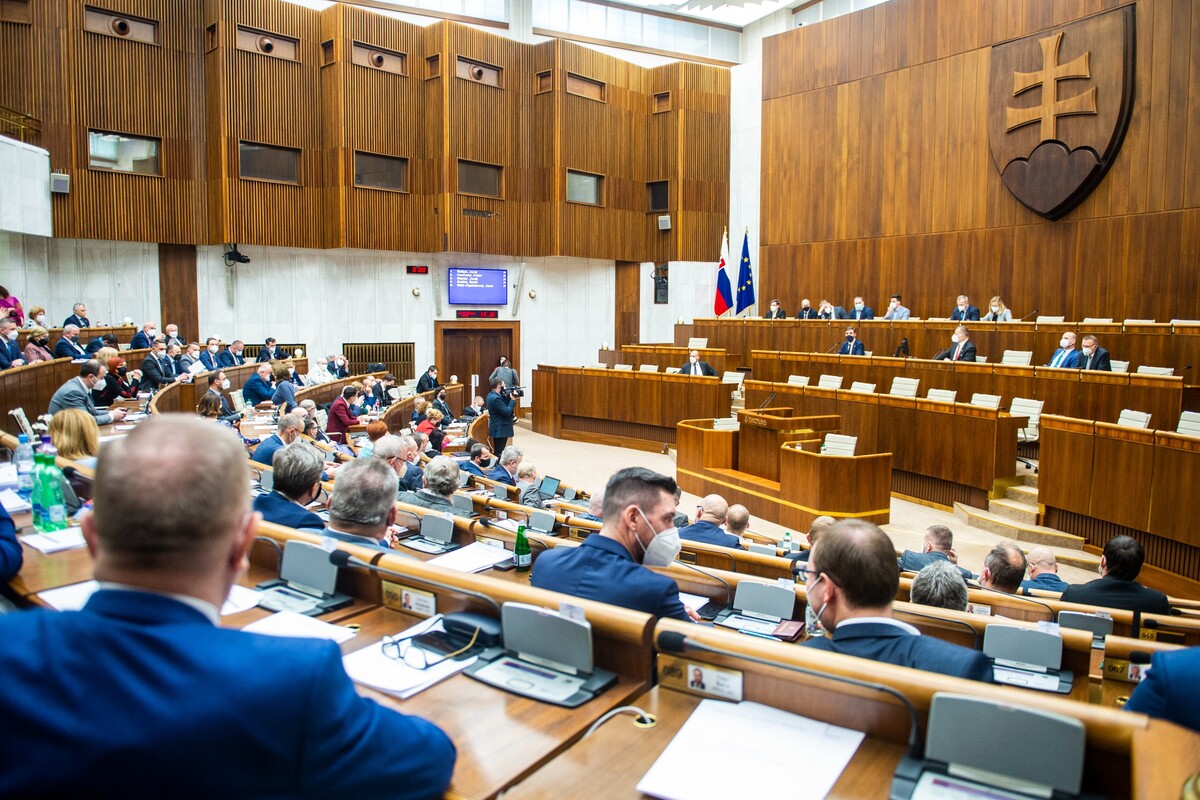 obranná zmluva s USA, parlament, USA, NATO