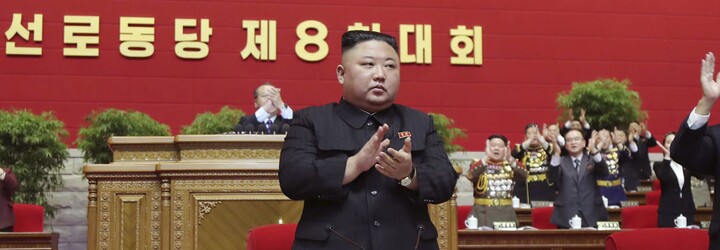 Severní Korea bojuje s raketovým nástupem pandemie koronaviru, země hlásí 820 tisíc případů