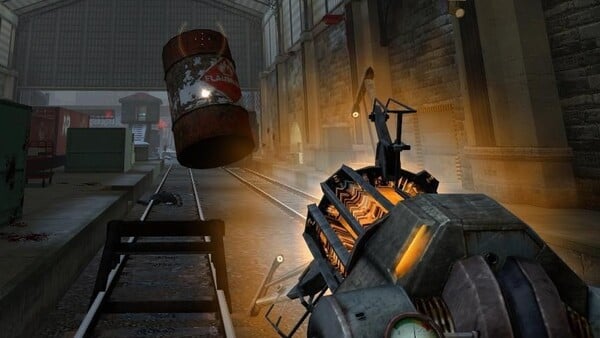Gravity gun je jednou z nejslavnějších herních zbraní všech dob. Je pravda, že tuto zbraň nejvíce proslavila střílečka Half-Life 2?