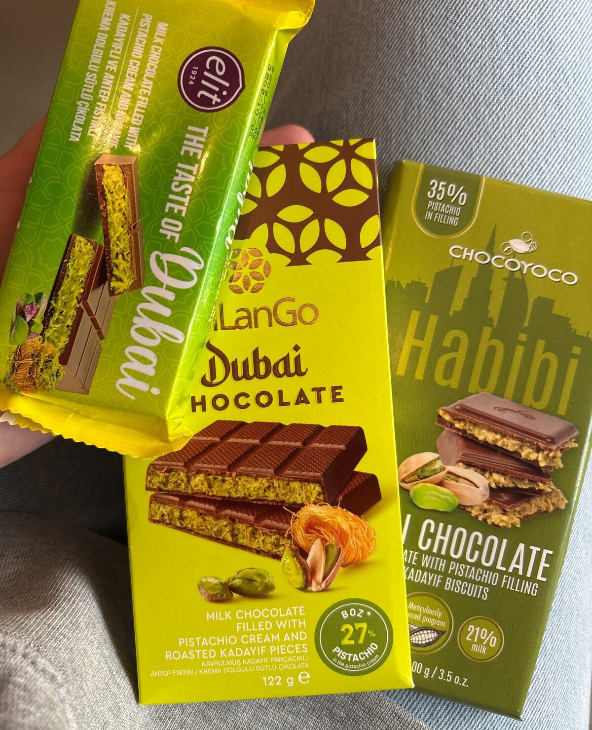 Dubajské čokolády, ktoré sa nám v obchodoch podarilo zohnať.