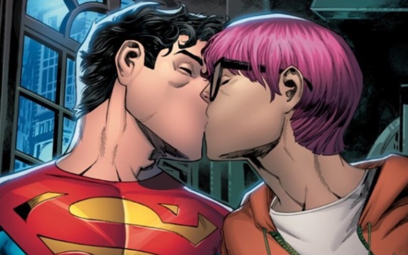 Nový superman je bisexuál. V komikse od DC prechádza cestou objavovania vlastnej sexuality.