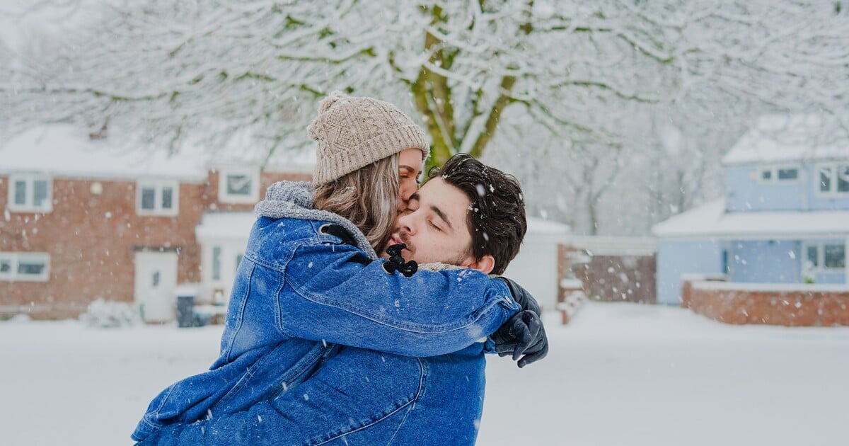 Česko zasypala sněhová nadílka. O víkendu teploty ještě klesnou