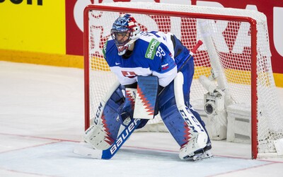 Brankár Július Hudáček bude hrať v ruskej KHL. Ide už o deviateho Slováka.