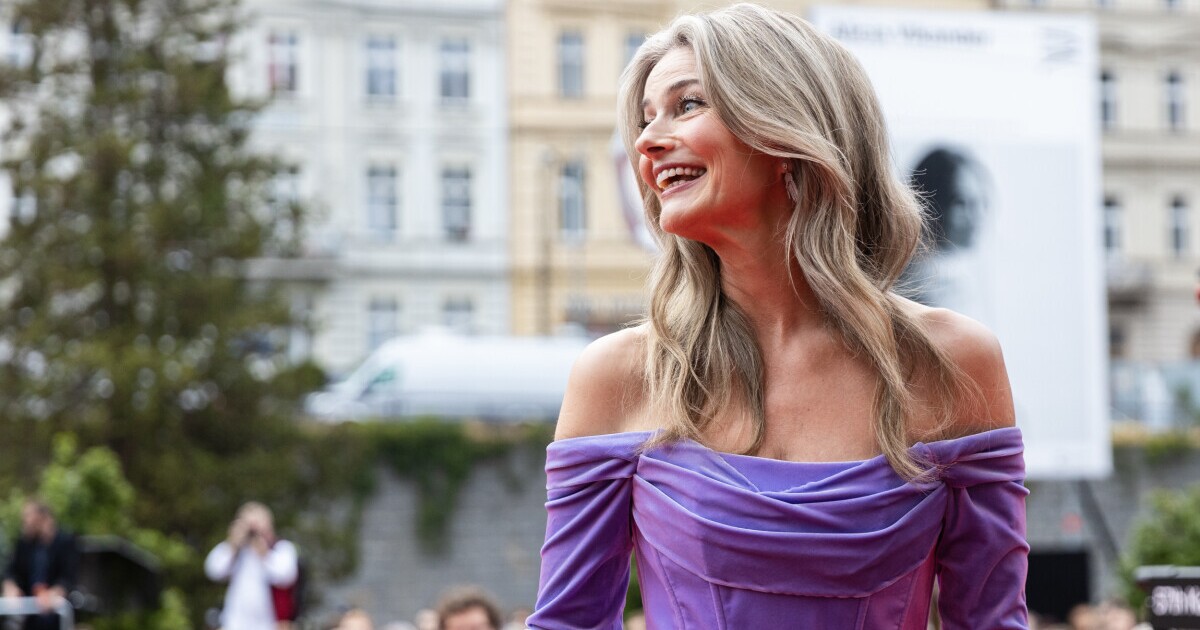 Tyto české modelky na to stále mají! Eva Herzigová a Pavlína Pořízková jsou na obálce Vanity Fair