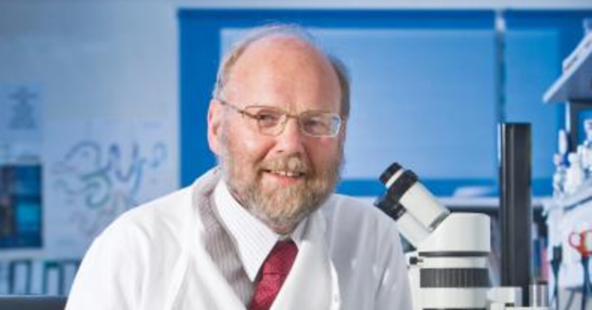 Po dlouhém boji s nevyléčitelnou chorobou zemřel vědec, jehož tým naklonoval ovci Dolly. Jaký je jeho odkaz?