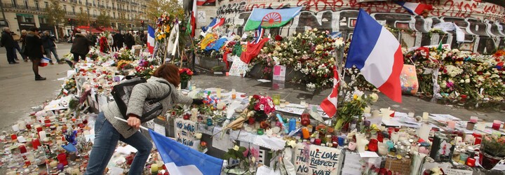 Největší trestní proces ve Francii: Strůjce teroristických útoků v Paříži by mohl dostat doživotí